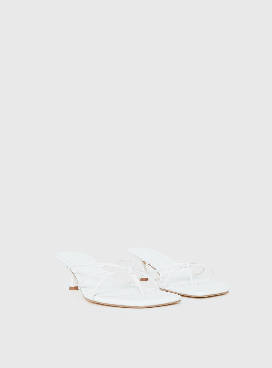 Avedon Heels White · photo 3
