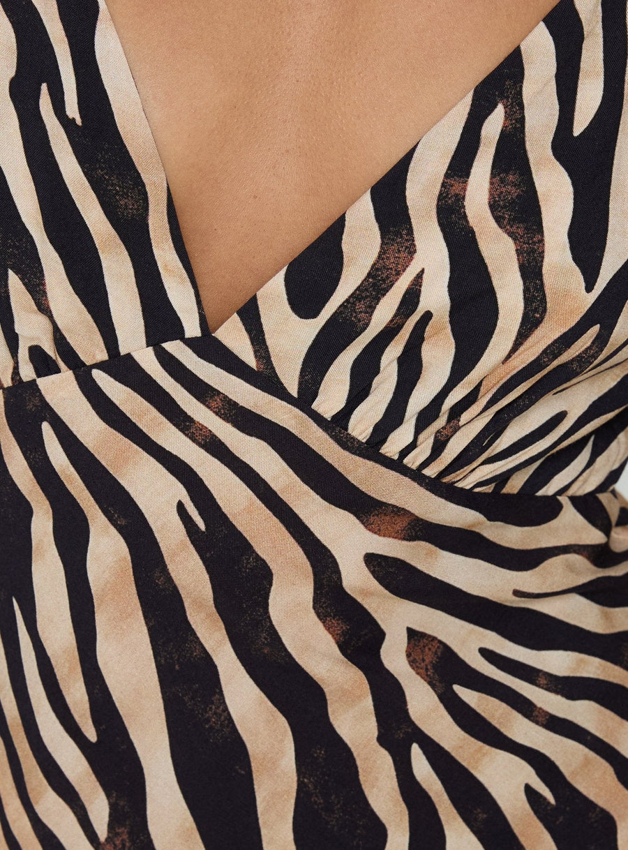 Cherilynn V Neck Maxi Dress Zebra · photo 5
