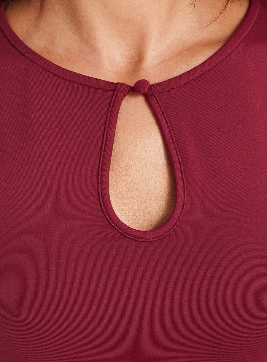 Ailana Cinched Keyhole Top Wine · photo 6