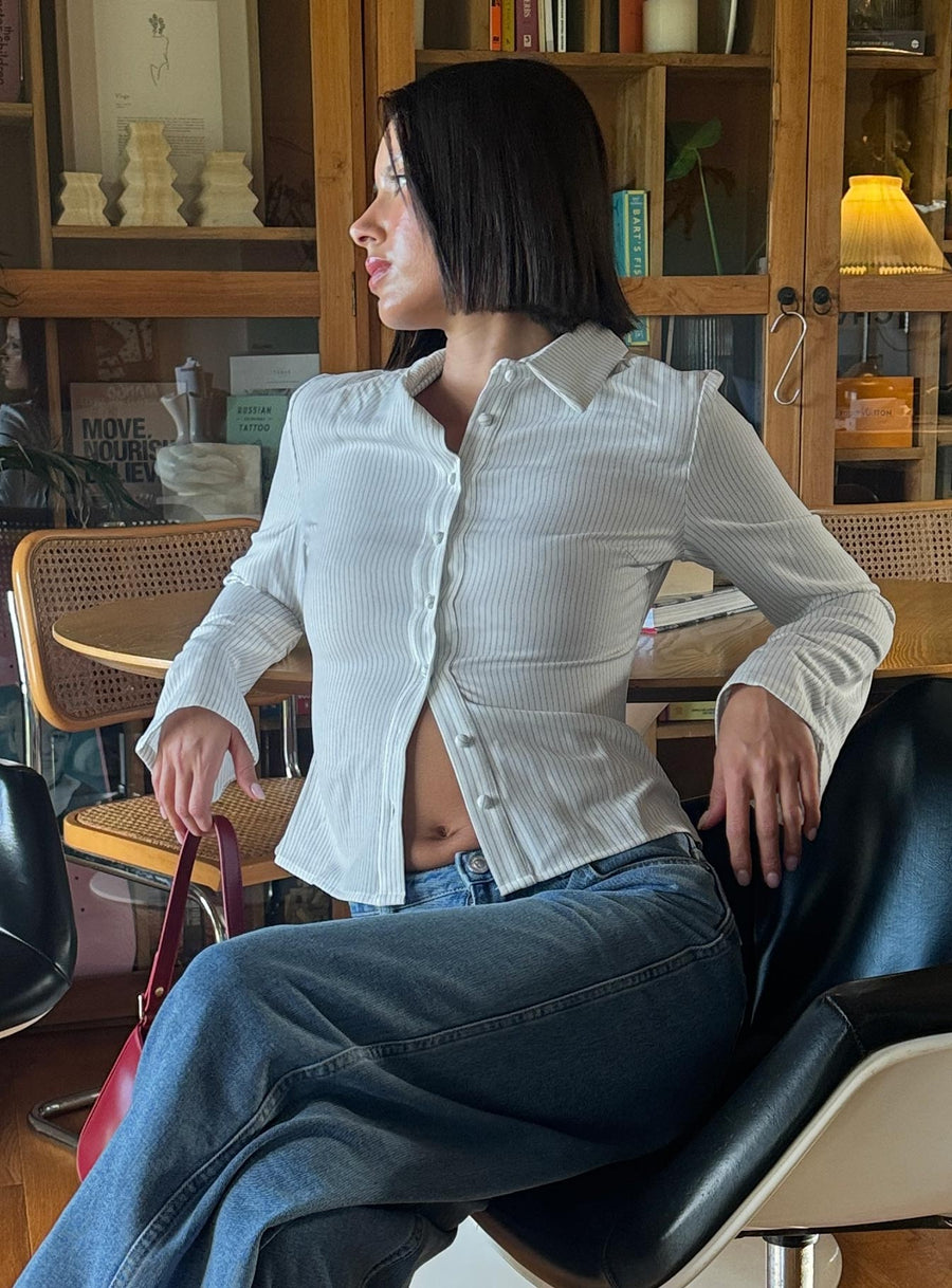 Anni Pinstripe Shirt White · photo 9