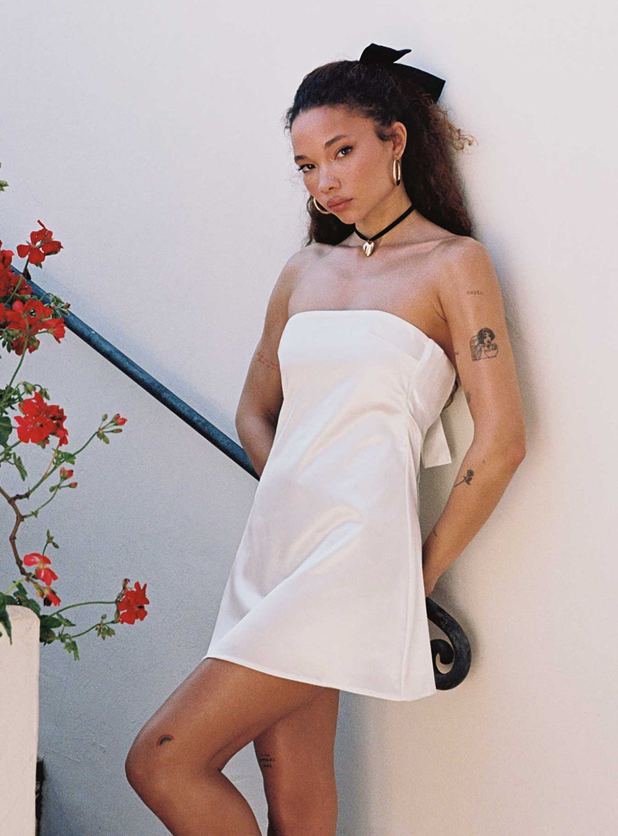 Shaya Strapless Mini Dress White · photo 1