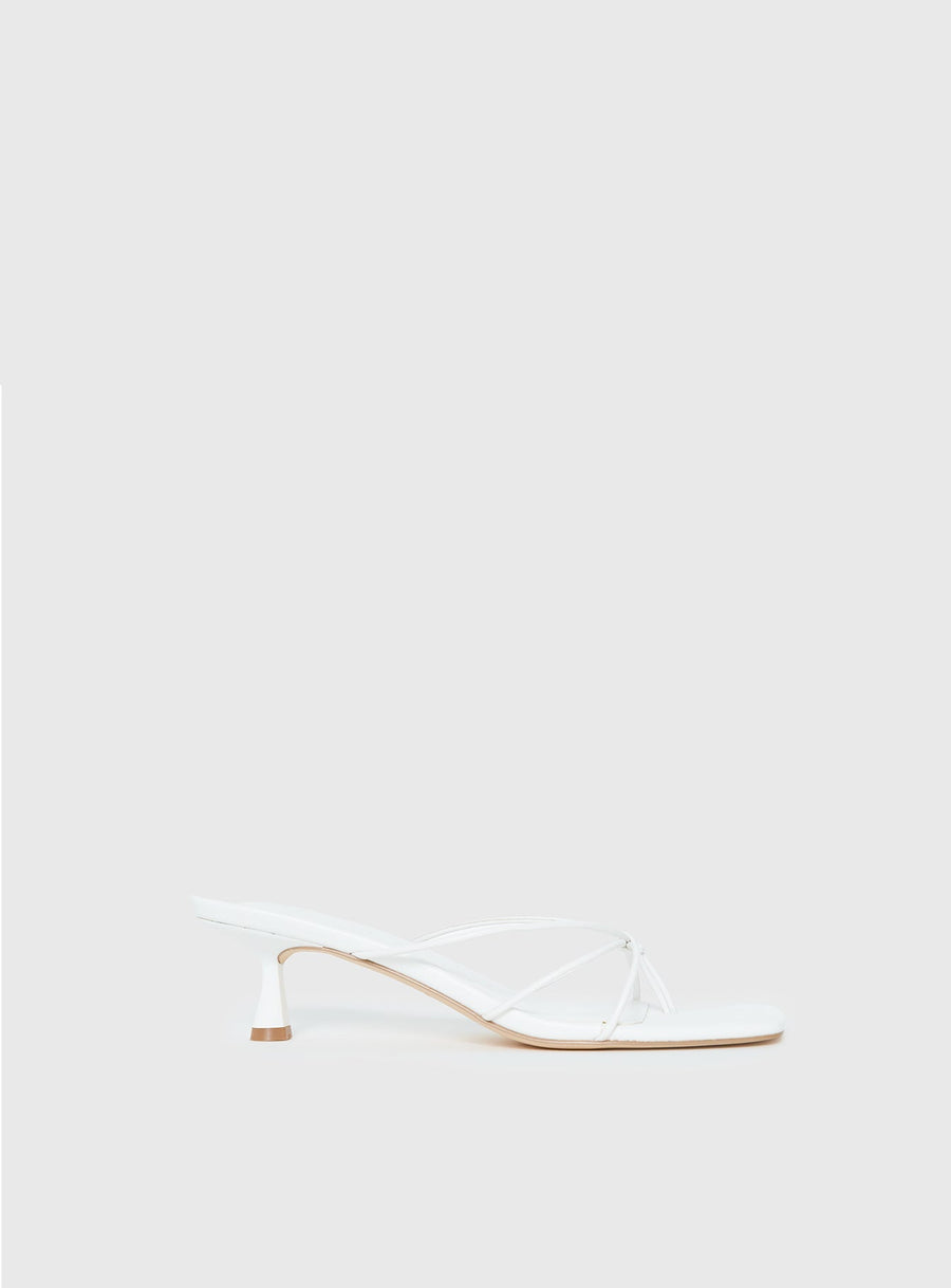Avedon Heels White · photo 2