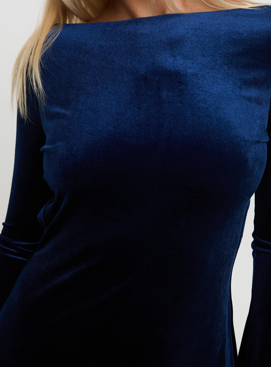 Syrene Long Sleeve Velvet Mini Dress Navy · photo 5