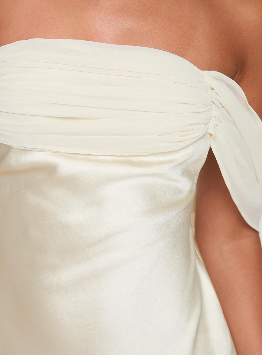 Adoration Mini Dress Cream · photo 6