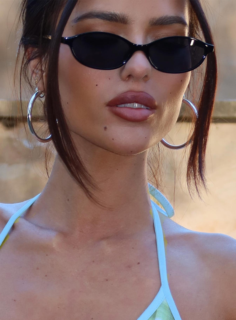 Wonderful World Sunglasses Black · photo 8